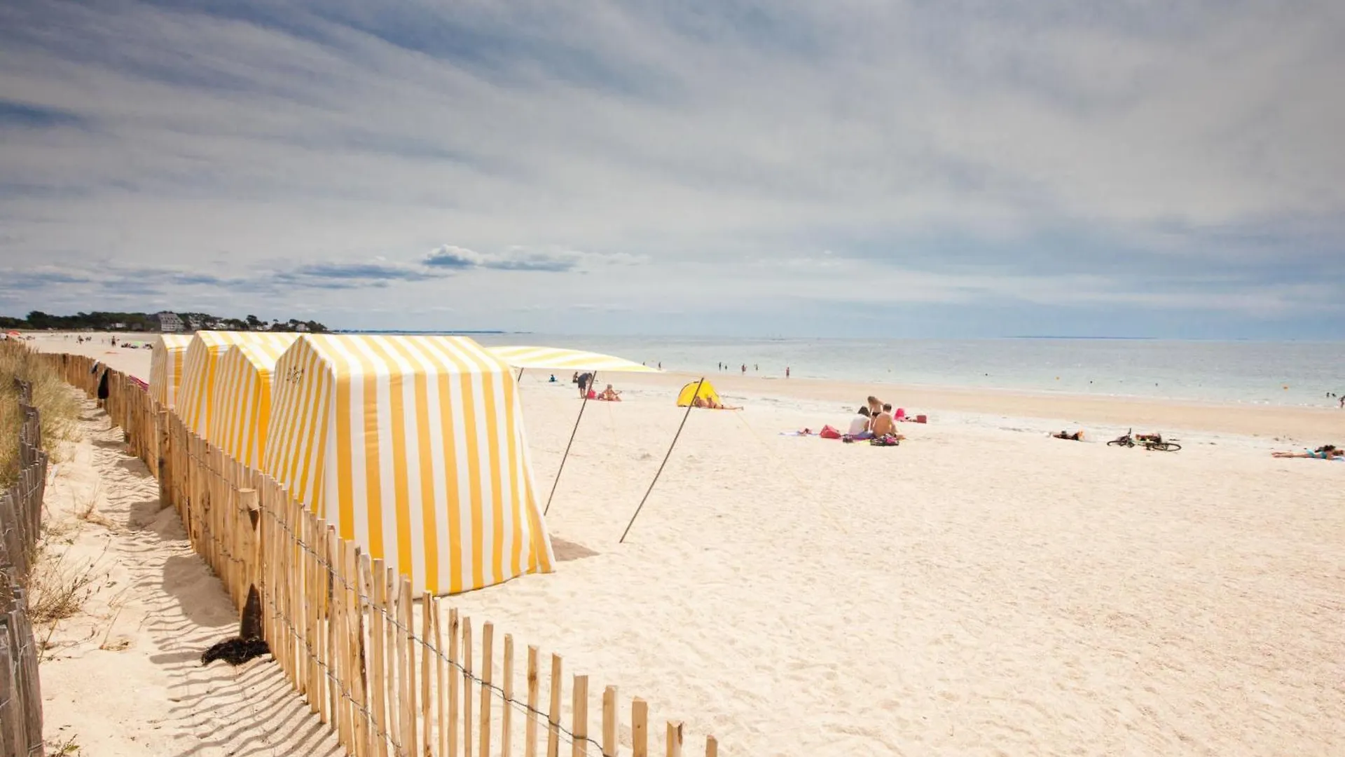 Apartment Le Tadorne By Interhome Carnac