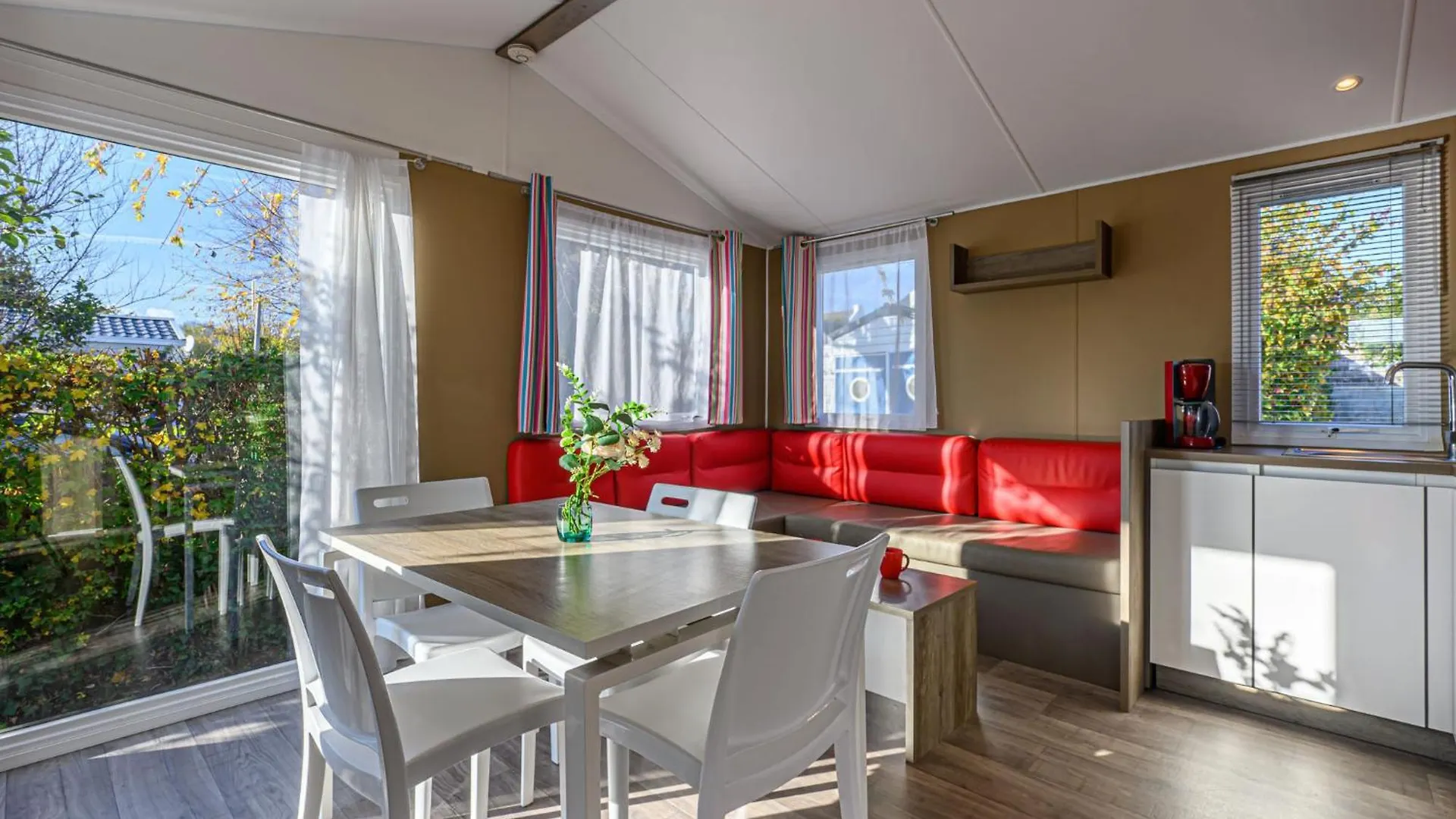 Apartment Le Tadorne By Interhome location